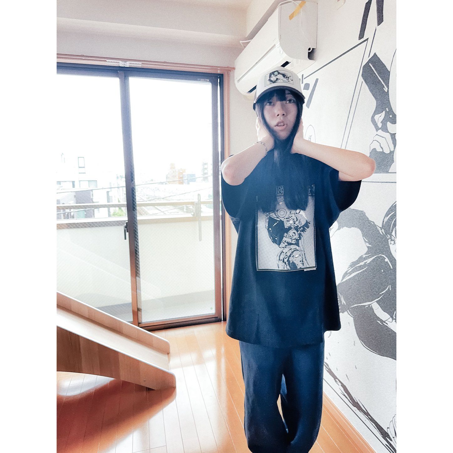 ぷるぷるパンク x overprint コラボTシャツ (BLACK/APRICOT)