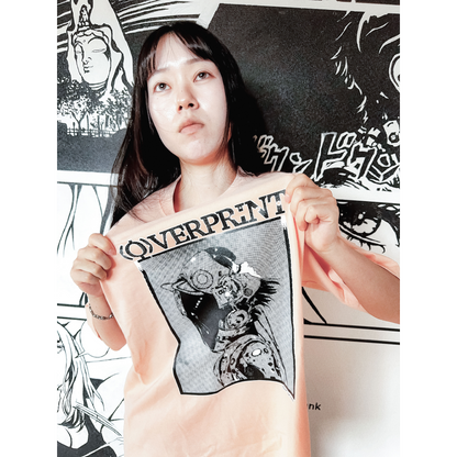 ぷるぷるパンク x overprint コラボTシャツ (BLACK/APRICOT)