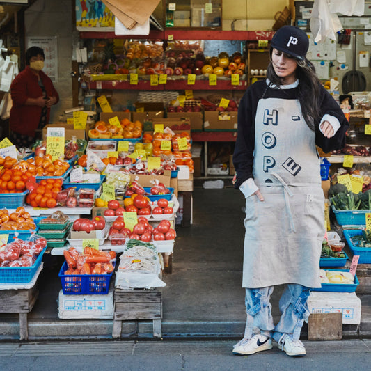勝山の縫製工場に残された近江麻でちゃんと作った、エプロン。