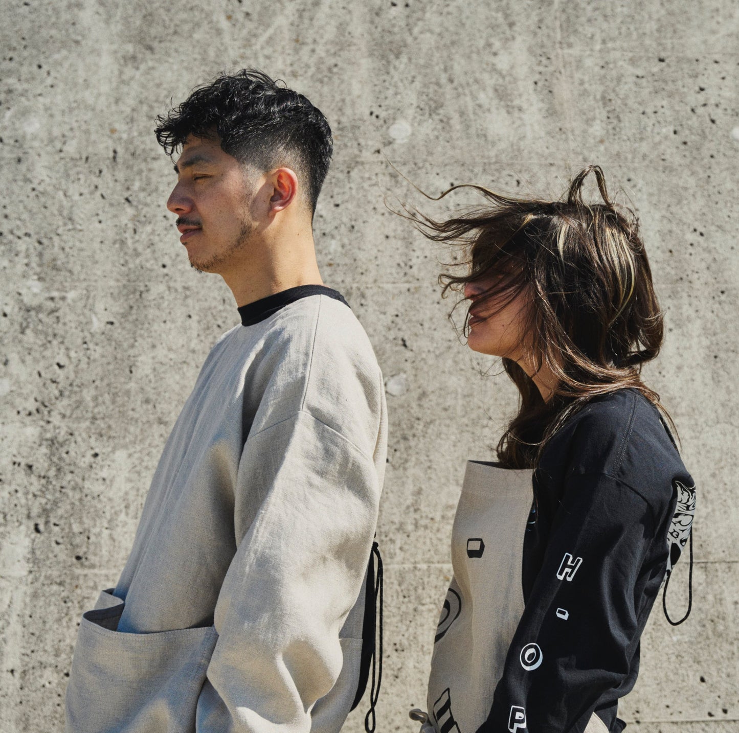 勝山の縫製工場に残された遠州の麻でちゃんと作った、ストリートの割烹着。